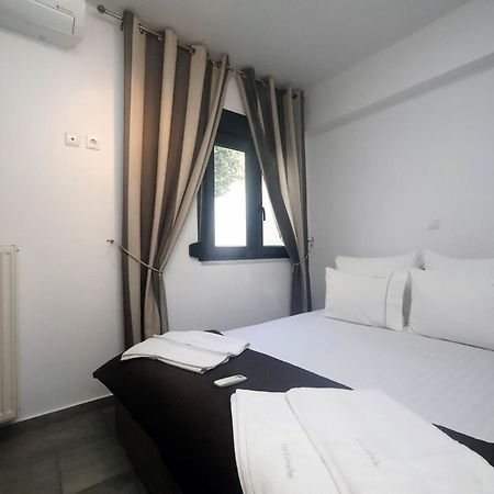 Gazi Boutique Apartment 2 Athena Bagian luar foto
